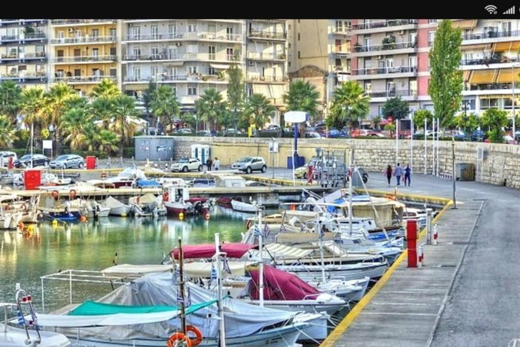 Central Town House 60M2**** Pireus Zewnętrze zdjęcie