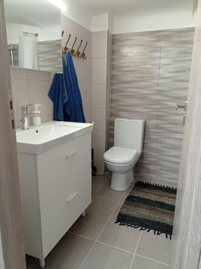 Central Town House 60M2**** Pireus Zewnętrze zdjęcie