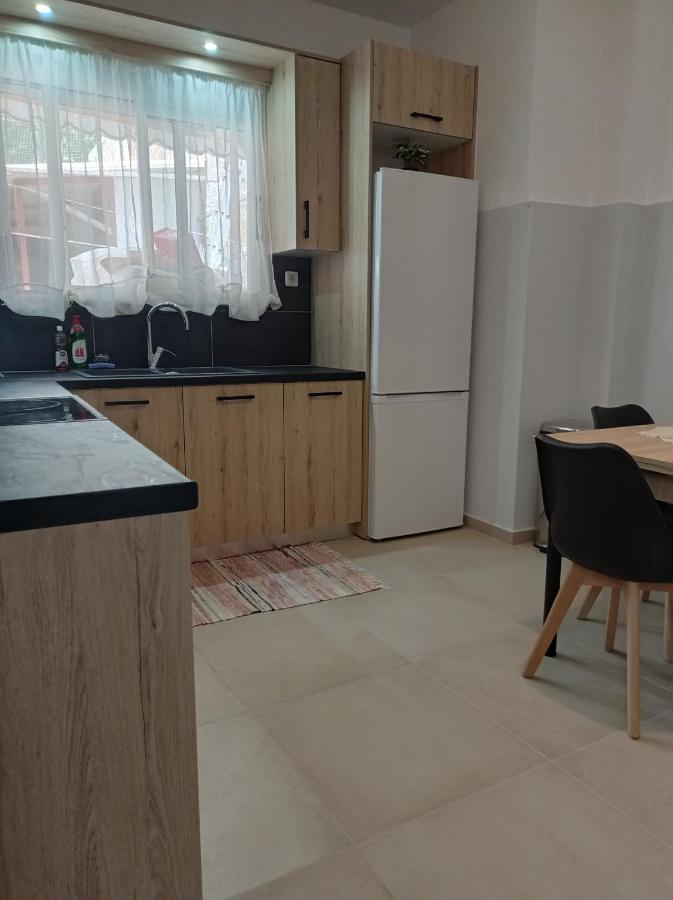 Central Town House 60M2**** Pireus Zewnętrze zdjęcie